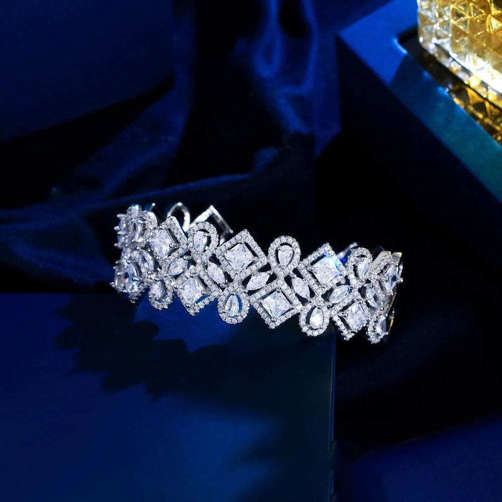 Shiny White Best Cubic Zirconia Jewellery Wedding Bridal Luxury Wide Bangle and Ring Jewelry Set for Women Engagement Accessory