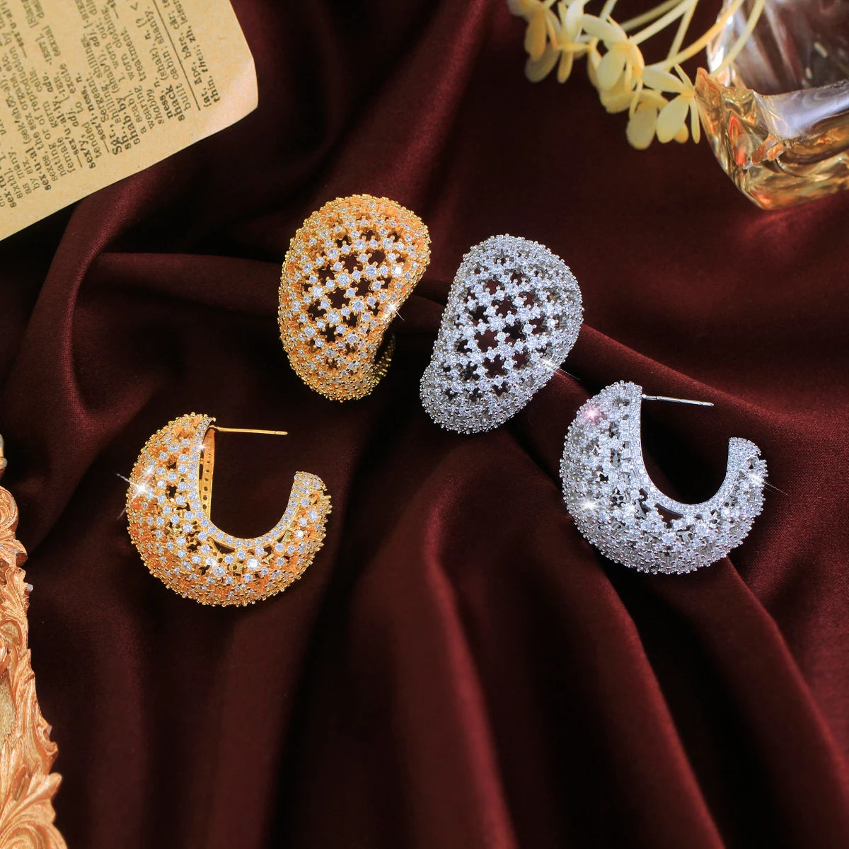 C Shape Hollow Oval Dubai Gold Plated Zirconia Paved Statement Hoop Earring for Women Evening Events Luxury Jewelry