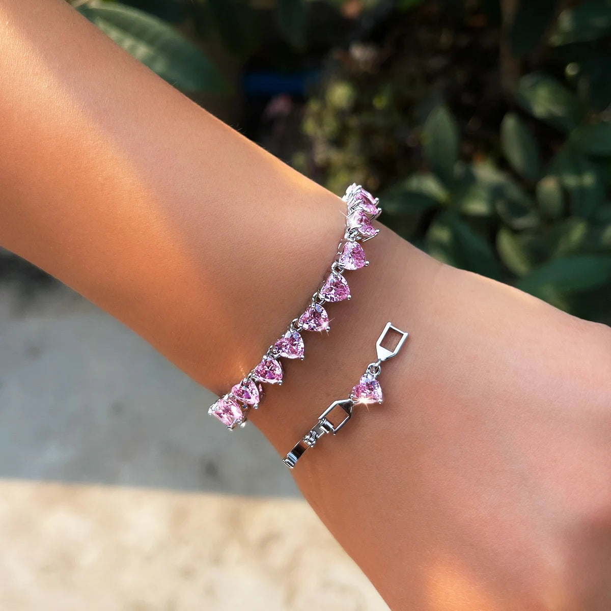 Rhodium Plated Pink CZ Tennis Chain Link Bracelet Zircon Love Heart Shaped Bracelet for Women Girl Party Fashion Beauty Gift