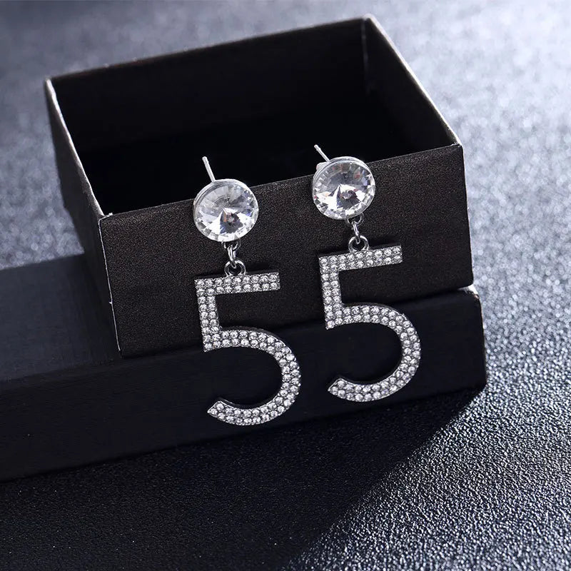 Women earring cc style ladies Vintage Black Camellia Earrings with rhinestone Fashion Earrings with Simple Bowknot Earrings