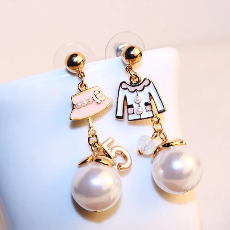 Women earring cc style ladies Vintage Black Camellia Earrings with rhinestone Fashion Earrings with Simple Bowknot Earrings