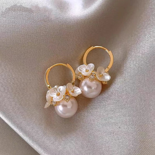 Luxurious Micro-set zircon White Enamel Camellia Pearl Earrings For Women Exquisite Party Earrings